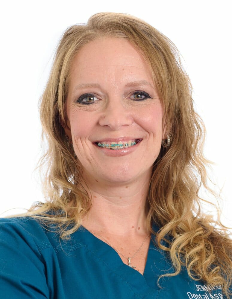 Jennifer Gatlin – Registered Dental Assistant